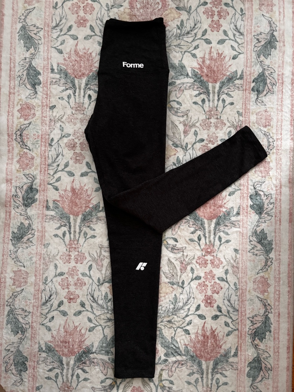 Forme posture correcting leggings